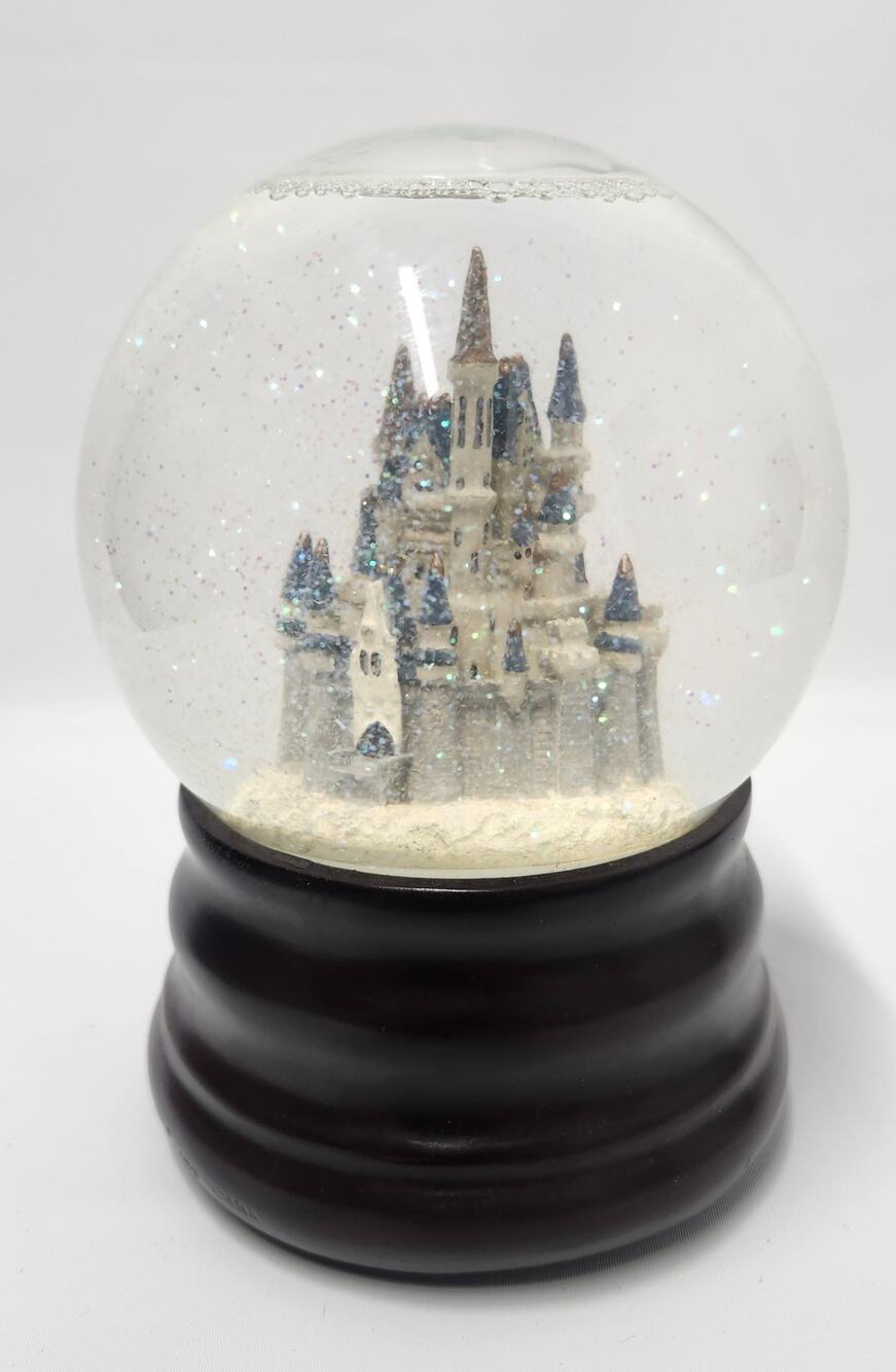 Vintage Disney Cinderella Castle Snow Globe Music Box When You Wish Upon a Star